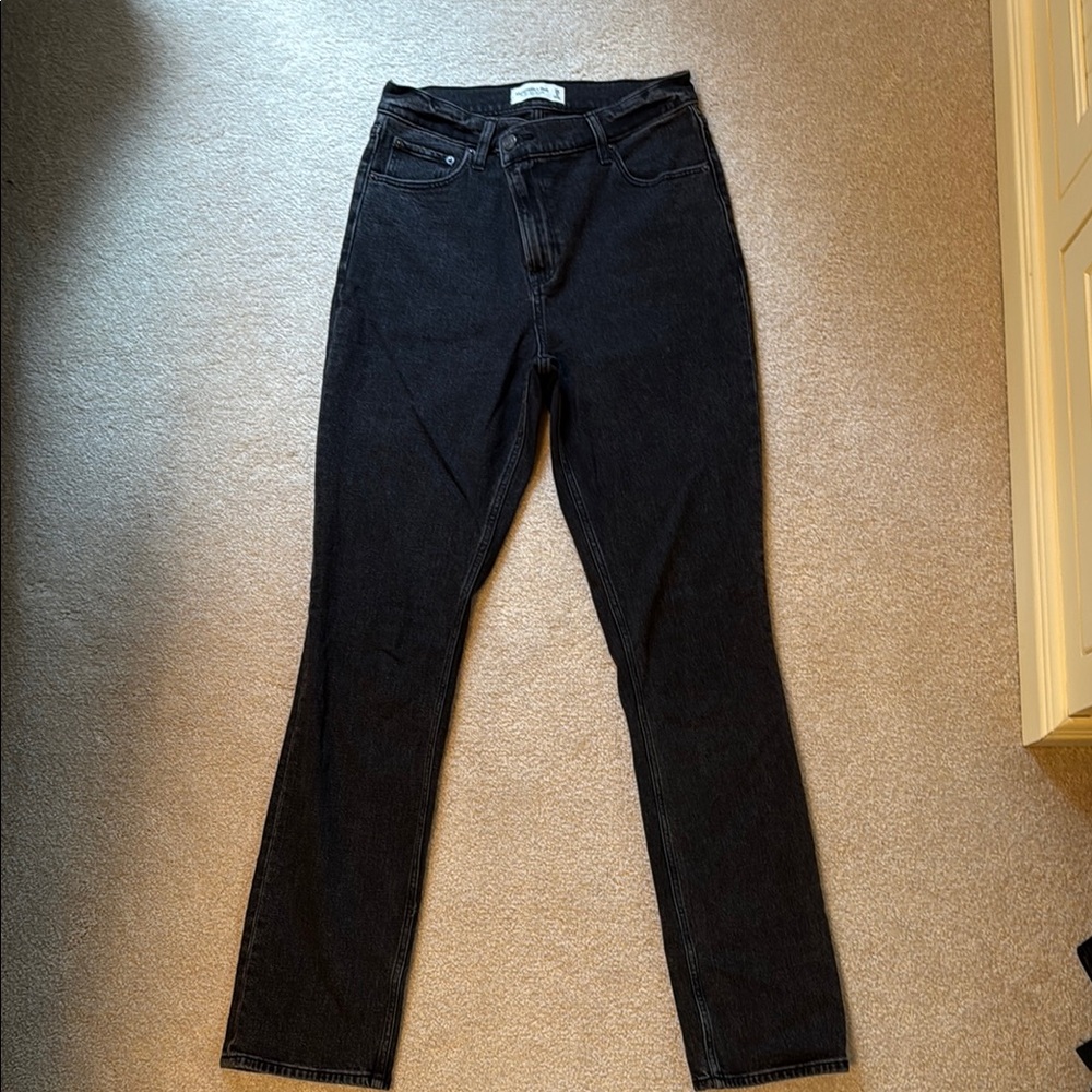 Abercrombie & Fitch Black Straight Leg Jeans Timeless Style